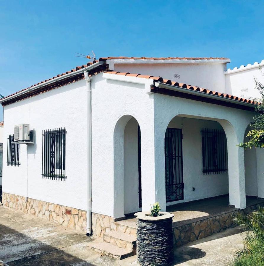Magnifica Casa Con Jardin Y Barbacoa En Roses Villa Eksteriør billede